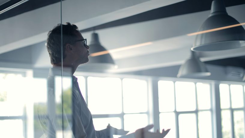 Opanuj sztukę rozmowy biznesowej po angielsku